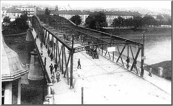 View of the road bridge across the San river in Przemysl in 1932